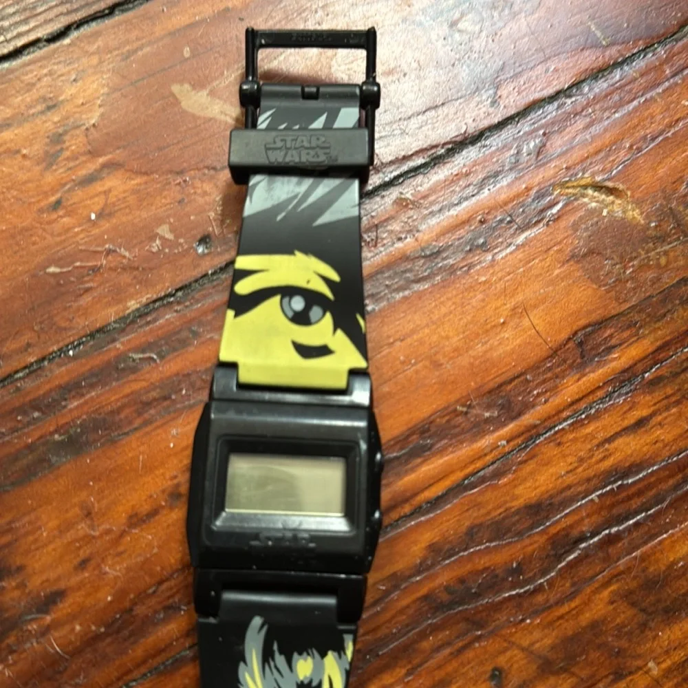 watch - Picture 4 of 4